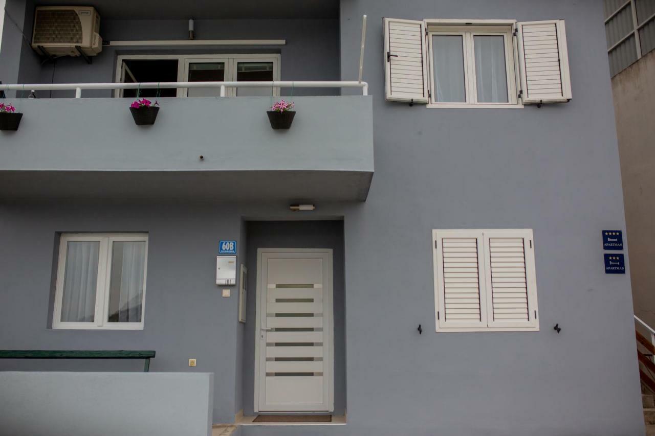 Apartmani Sunset Rogotin ภายนอก รูปภาพ